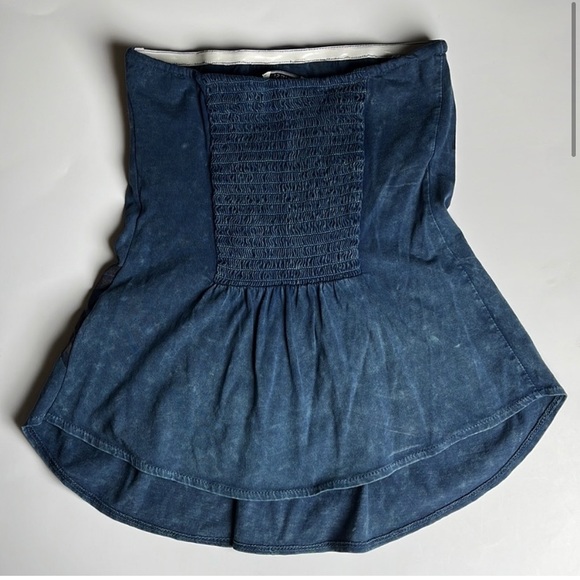 NWT VINTAGE Y2K GUESS STRAPLESS TOP - Picture 2 of 6